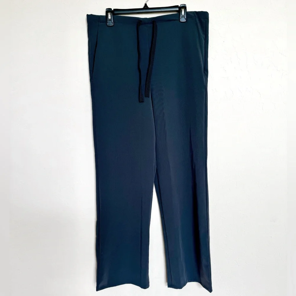 NWOT AVE womens dark charcoal scrub set - Picture 6 of 8